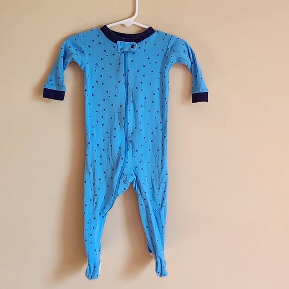 Gerber Baby Boy Blue Star Footed Pajamas. Size 9 Months - Picture 2 of 4